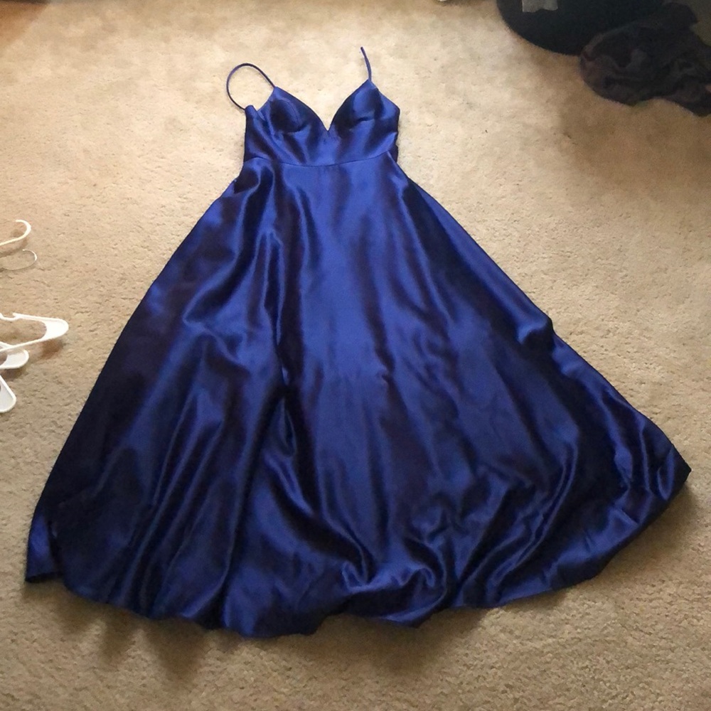 Navy prom dress